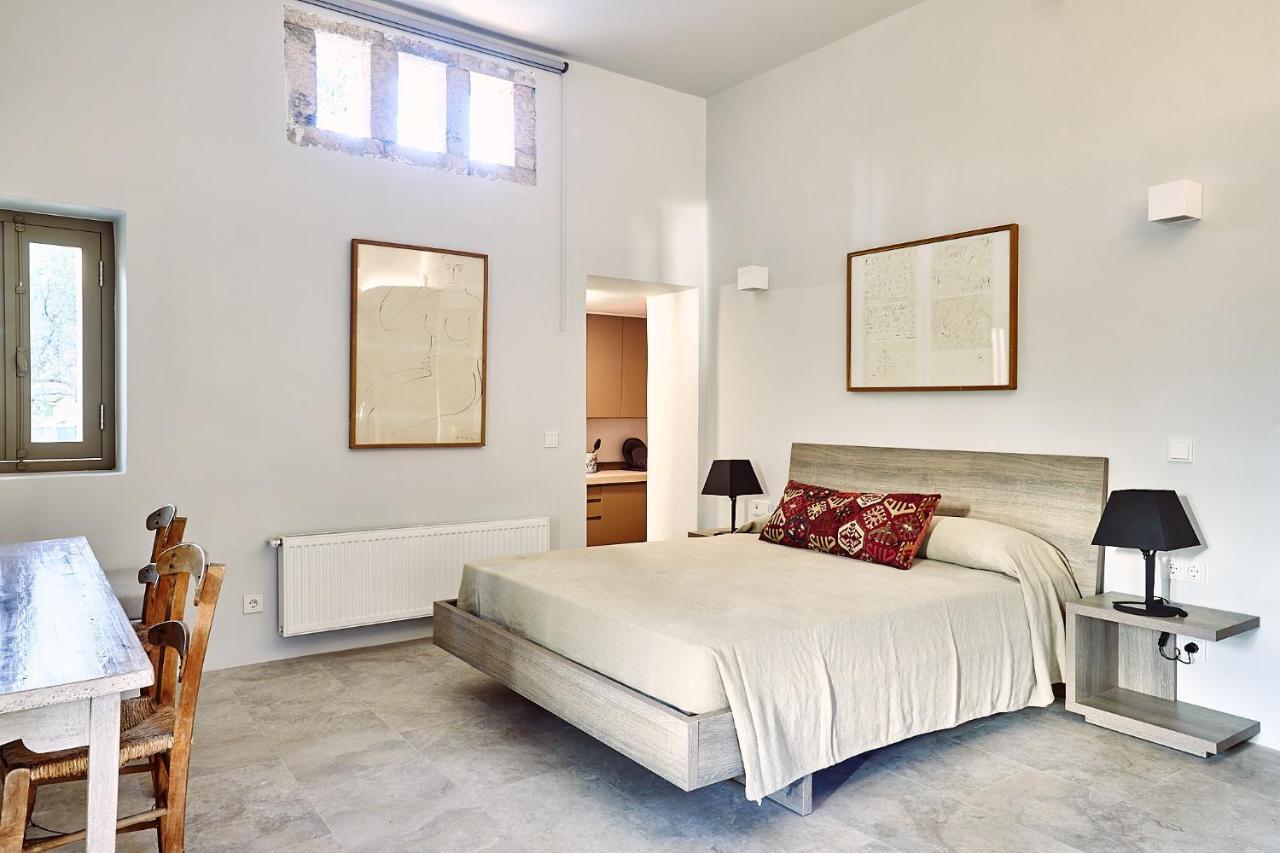 Nikolaou Art Residence Aegina Buitenkant foto