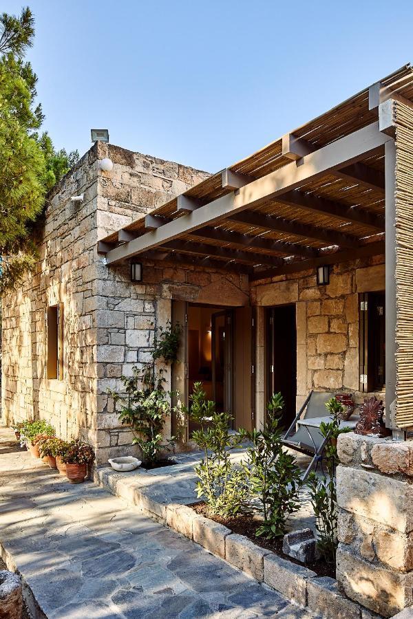 Nikolaou Art Residence Aegina Buitenkant foto