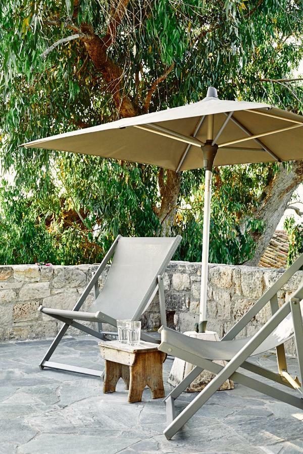 Nikolaou Art Residence Aegina Buitenkant foto