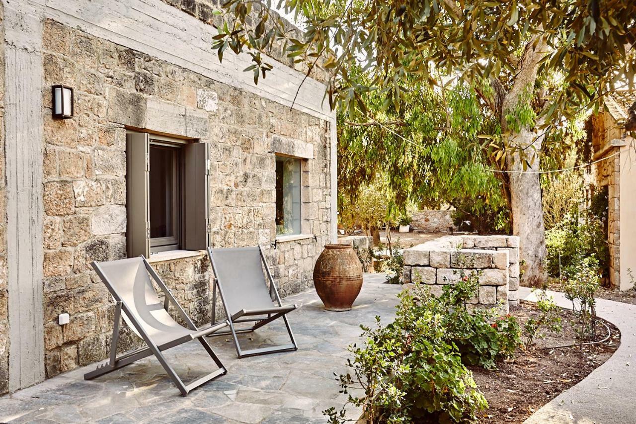Nikolaou Art Residence Aegina Buitenkant foto