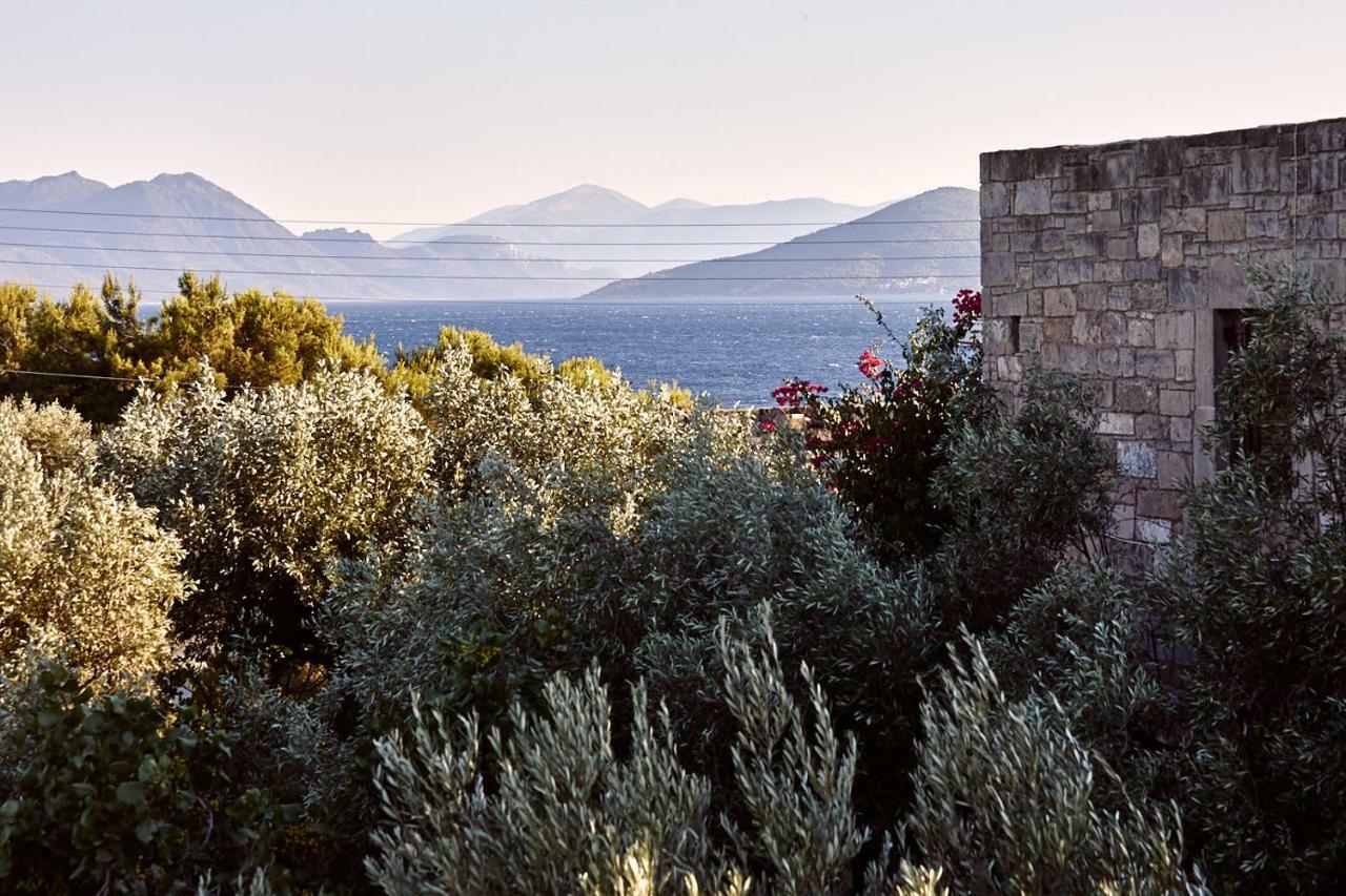 Nikolaou Art Residence Aegina Buitenkant foto