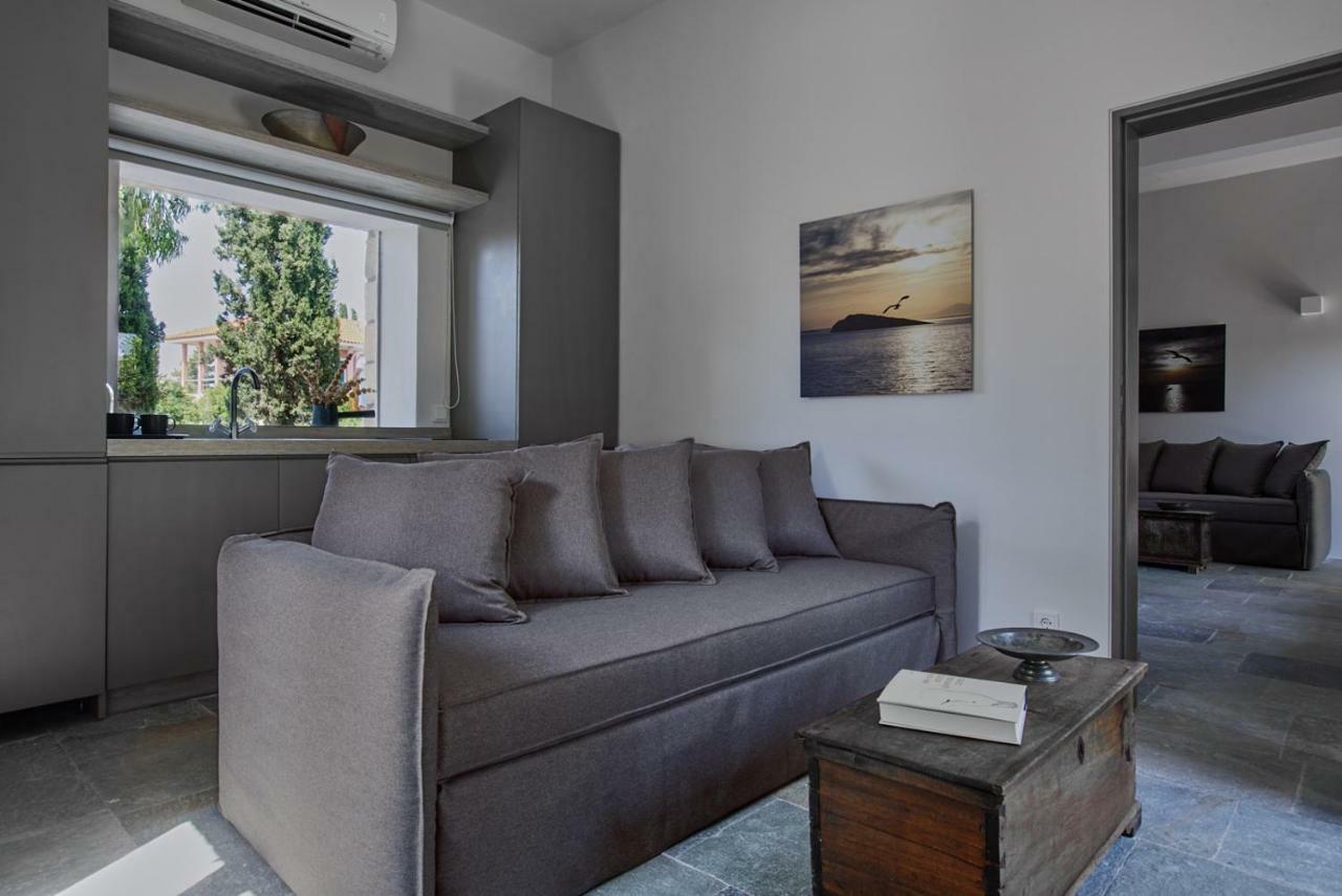 Nikolaou Art Residence Aegina Buitenkant foto